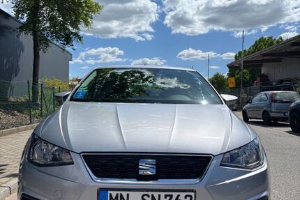 Seat Ibiza 83.000 km 11.900 &euro; Bremen 28211
