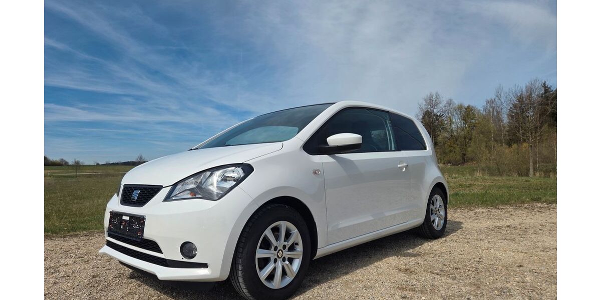 Seat Mii 113.018 km 6.300 &euro; Amberg 92224