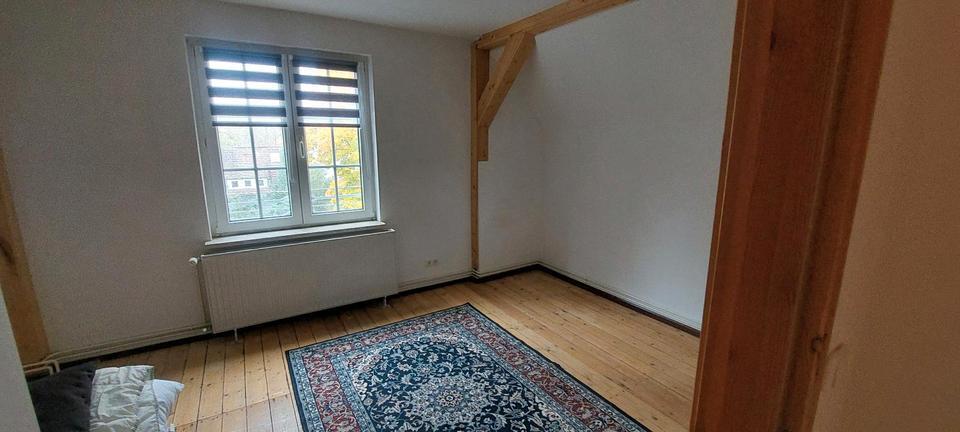 Dachgeschoss Möbiliert zimmer