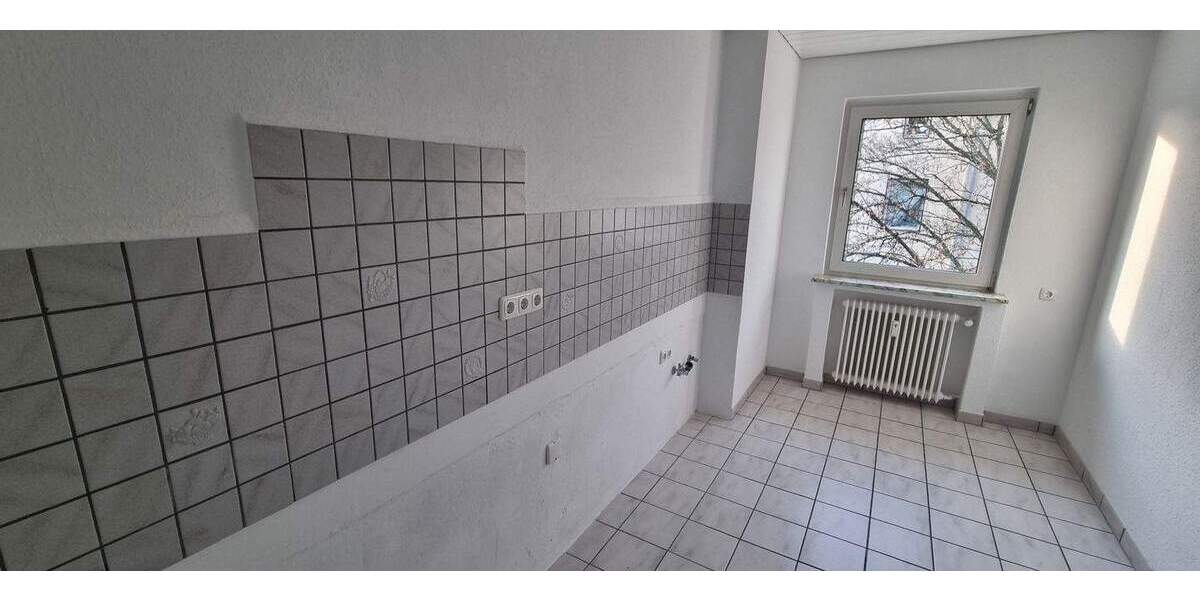 Etagenwohnung Oberhausen Altstadt-Mitte - 3 Zimmer, 67 m&sup2;, 455&euro; | Angebot:24636716