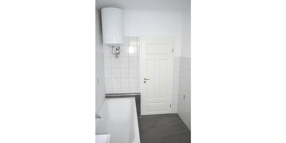 Etagenwohnung Artern - 3 Zimmer, 76 m&sup2;, 491&euro; | Angebot:26432698