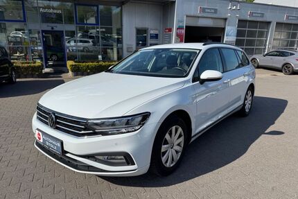 VW Passat Variant