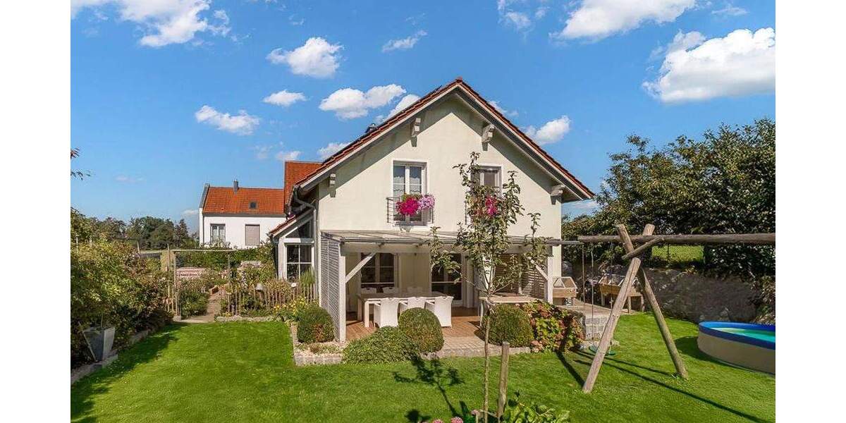 Familiennest mit Naturgarten am Feldrand - Einfamilienhaus in Landau an der Isar 7 zimmer
