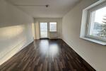 Etagenwohnung Reinsdorf - 6 Zimmer, 112 m&sup2;, 680&euro; | Angebot:24535095