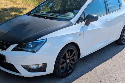 Seat Ibiza 76.500 km 10.290 &euro; Halle (Saale) 06128