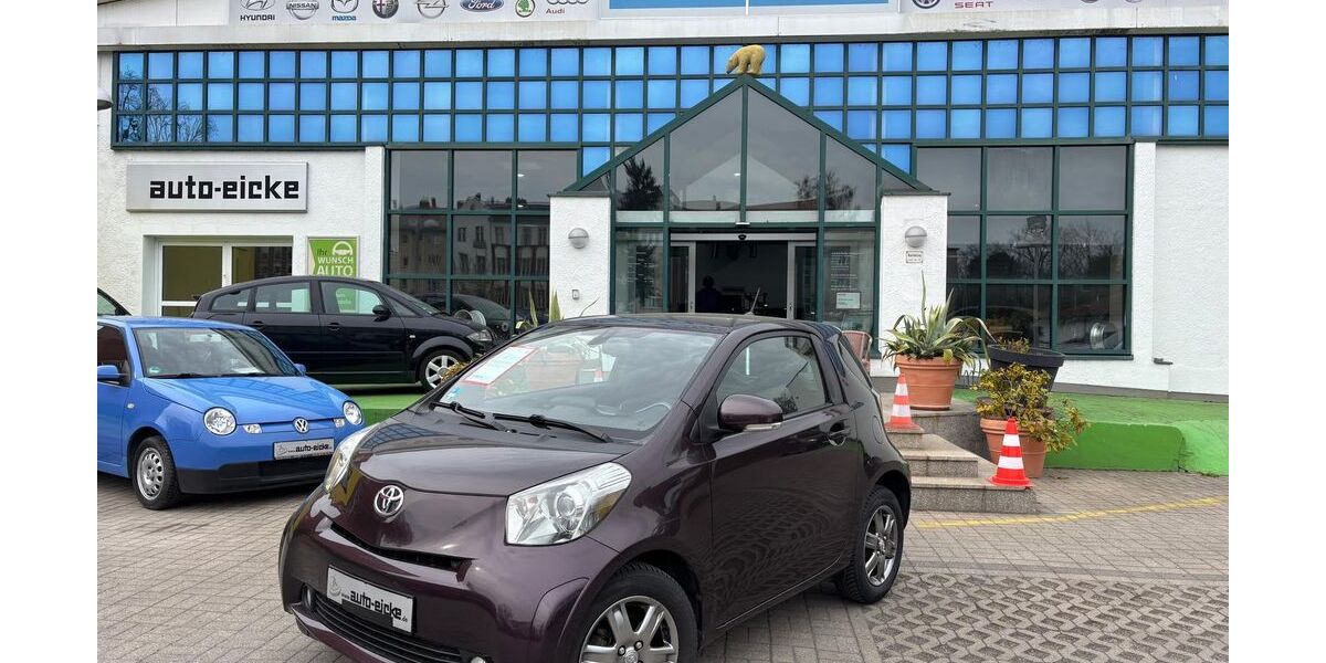 Toyota IQ 168.700 km 5.900 &euro; Berlin 12247