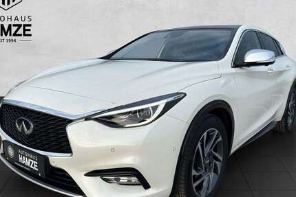 INFINITI Q30 10.000 km 24.980 &euro; Gochsheim 97469