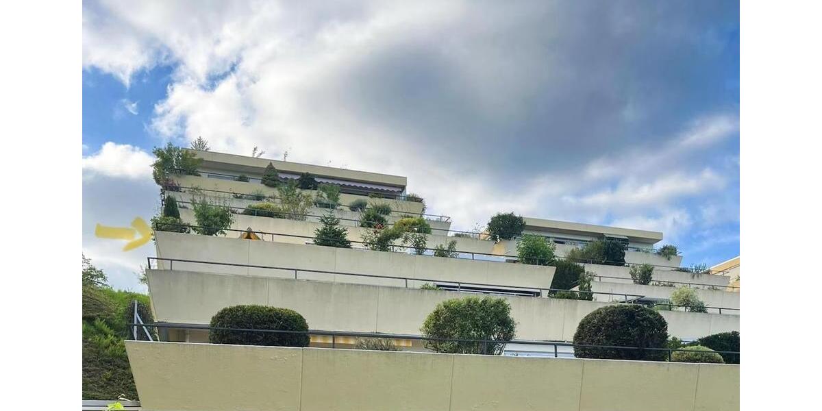 Großzügige 4-Zimmer-Terrassenwohnung mit ca. 90 m² Terrasse 4 zimmer