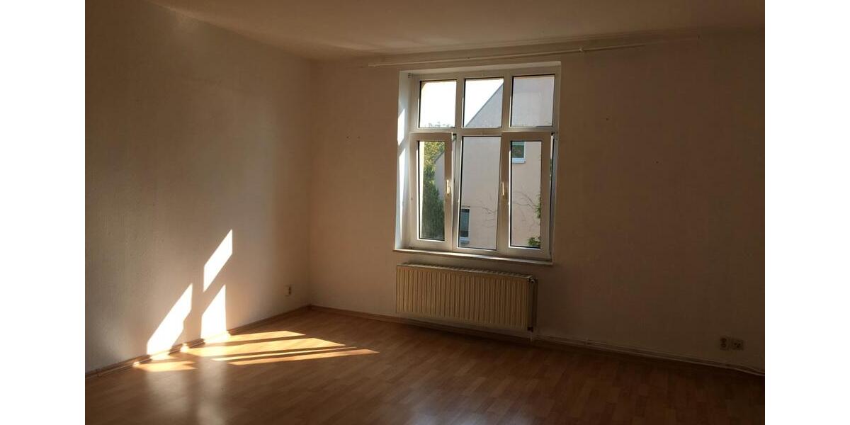 Etagenwohnung Ballenstedt - 3 Zimmer, 80 m&sup2;, 400&euro; | Angebot:26235243