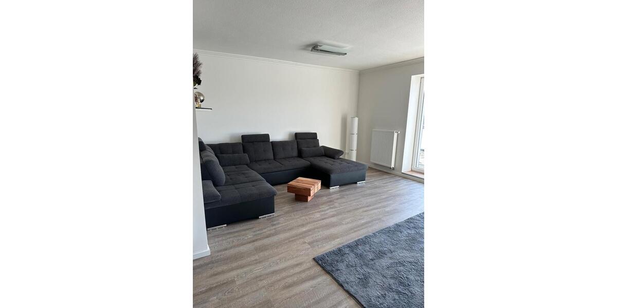 Einfamilienhaus Schleswig - 9 Zimmer, 257 m&sup2;, 2.250&euro; | Angebot:26458911