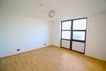 Bezugsfreie, barrierearme und frisch renovierte 2 Zimmer ETW mit Terrasse, Aufzug und TG-Stellplatz. - Etagenwohnung Sankt Augustin | Angebot:25378148
