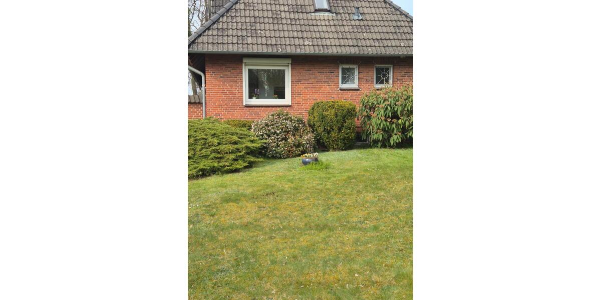 Einfamilienhaus Bordesholm - 4 Zimmer, 135 m&sup2;, 1.650&euro; | Angebot:26340954