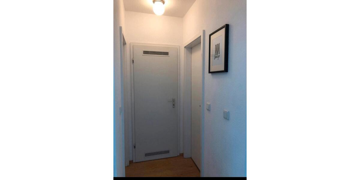 Dachgeschoßwohnung Wermelskirchen - 3 Zimmer, 64 m&sup2;, 195.000&euro; | Angebot:23863611