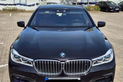 BMW 750