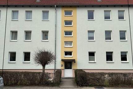 Mehrfamilienreihenhaus mit 6 Wohnungen in schöner und ruhiger Lage von RudolstadtCumbach zu verkaufen 1 zimmer