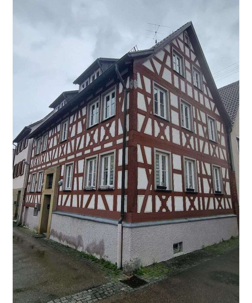 Haus zum Kaufen in Murrhardt 295.000 € 168 m²