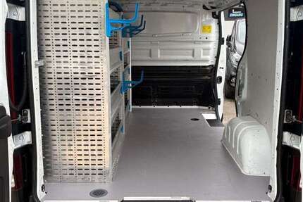 Opel Vivaro 57.702 km 14.990 &euro; Sindelfingen 71065