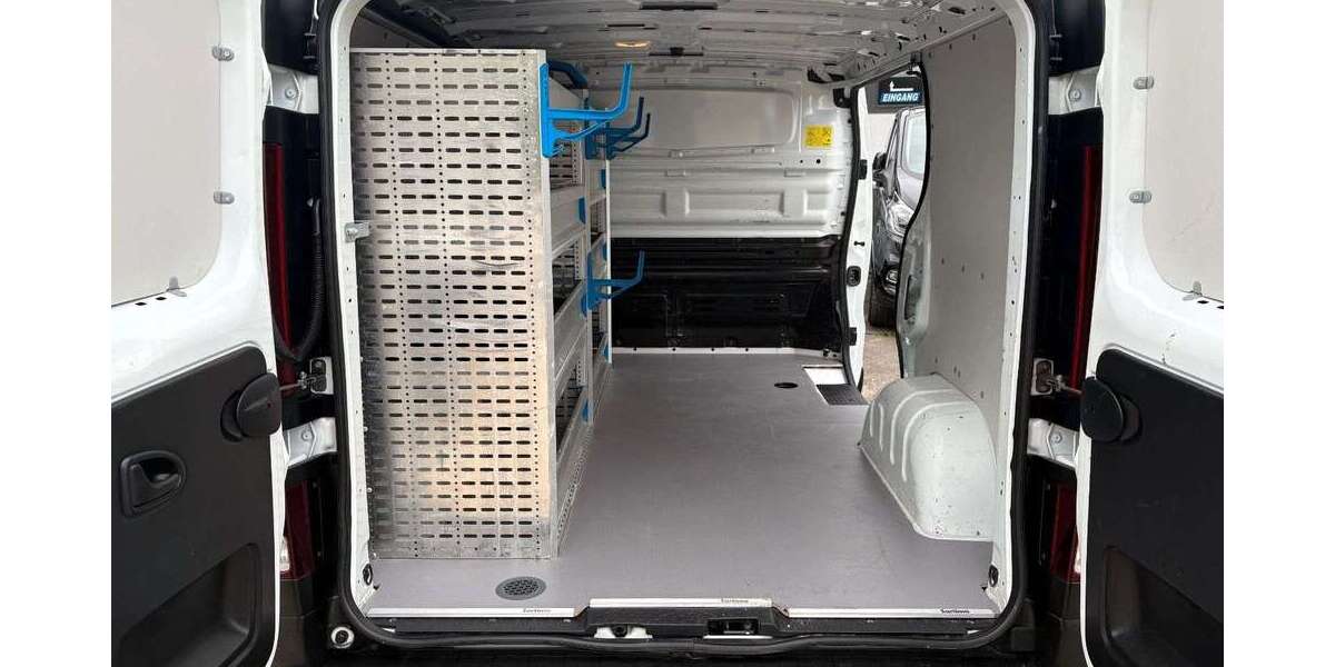 Opel Vivaro 57.702 km 14.990 &euro; Sindelfingen 71065