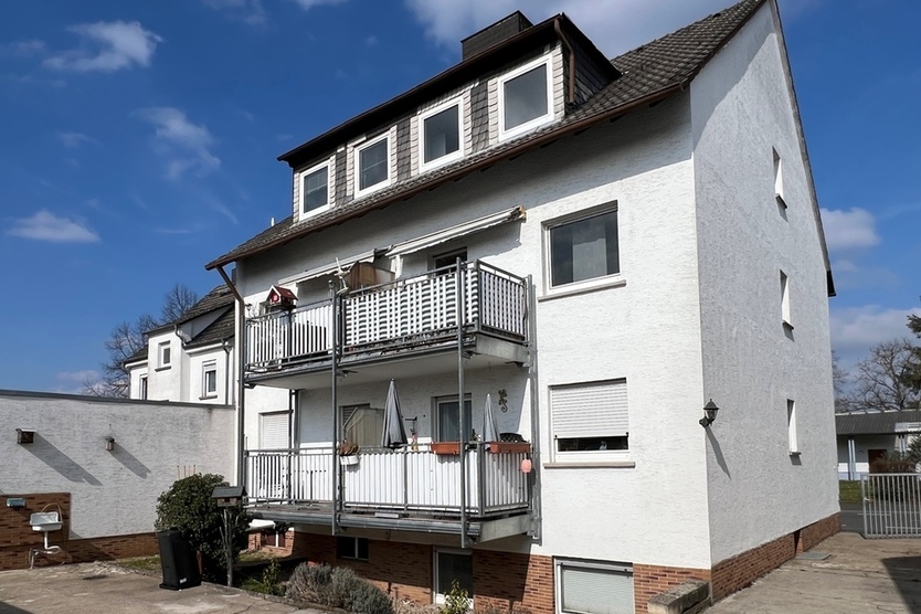 Attraktives 7-Familien-Haus mit Mietsteigerungspotenzial in zentraler Lage von Dreieich-Sprendlingen