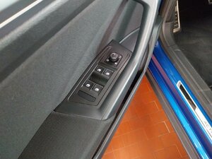 VW T-Roc Active Cabrio 1.5 TSI ACC Navi PDC SHZ 23.625 km 24.790 € HAAN 42781