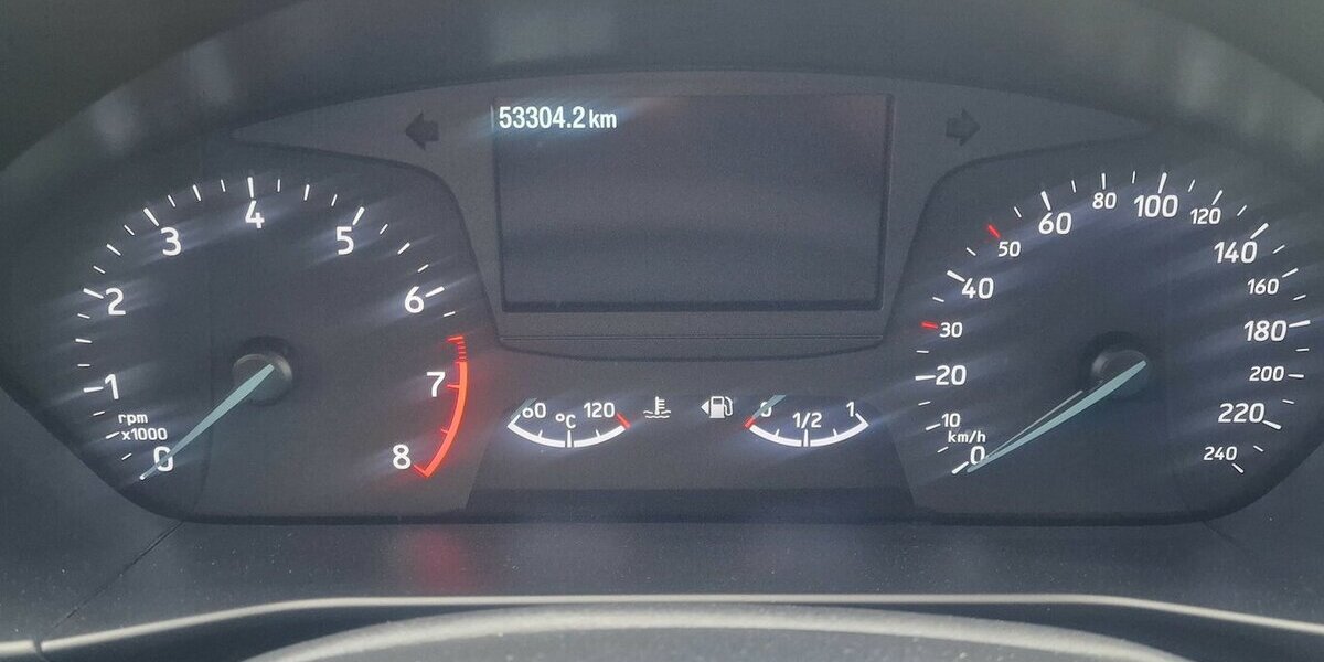 Ford Focus 1.0 EcoBoot Trend 52.000 km 15.399 &euro; Landau 76829