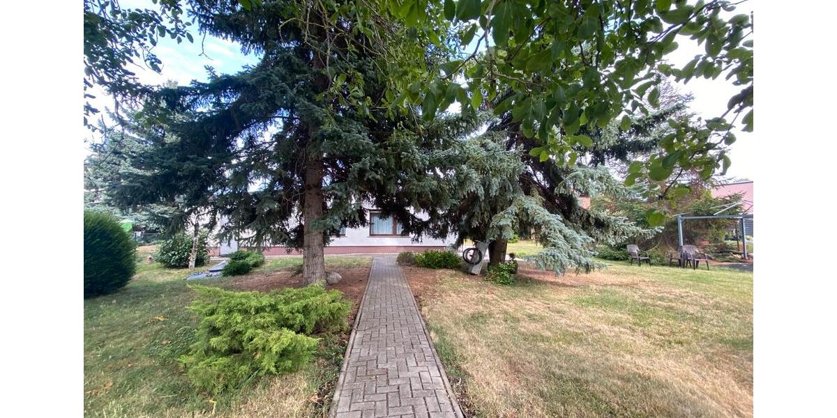 Bungalow Magdeburg Brückfeld - 2 Zimmer, 70 m&sup2;, 210.000&euro; | Angebot:27462156