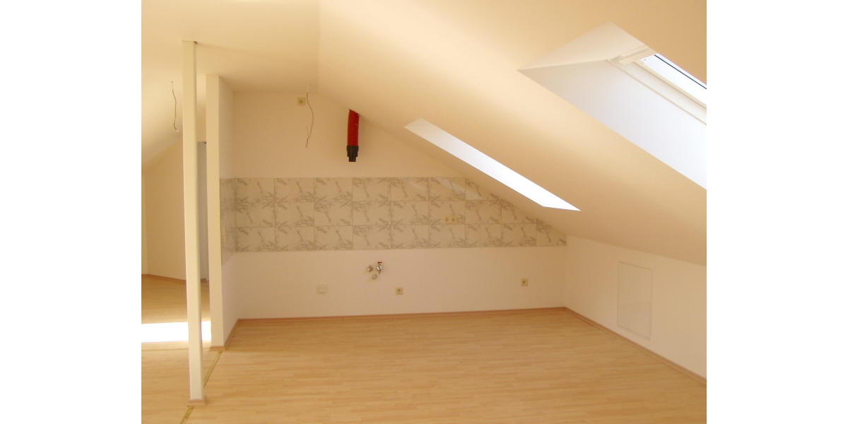 ObjNr:16134 - Traumwohnung in einem Dreifamilienhaus mit einem Tageslichtbad und Stellplatz - Etagenwohnung Beindersheim | Angebot:19813597