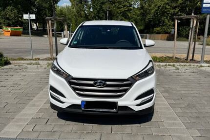 Hyundai TUCSON 90.000 km 10.000 &euro; Friedberg 86316