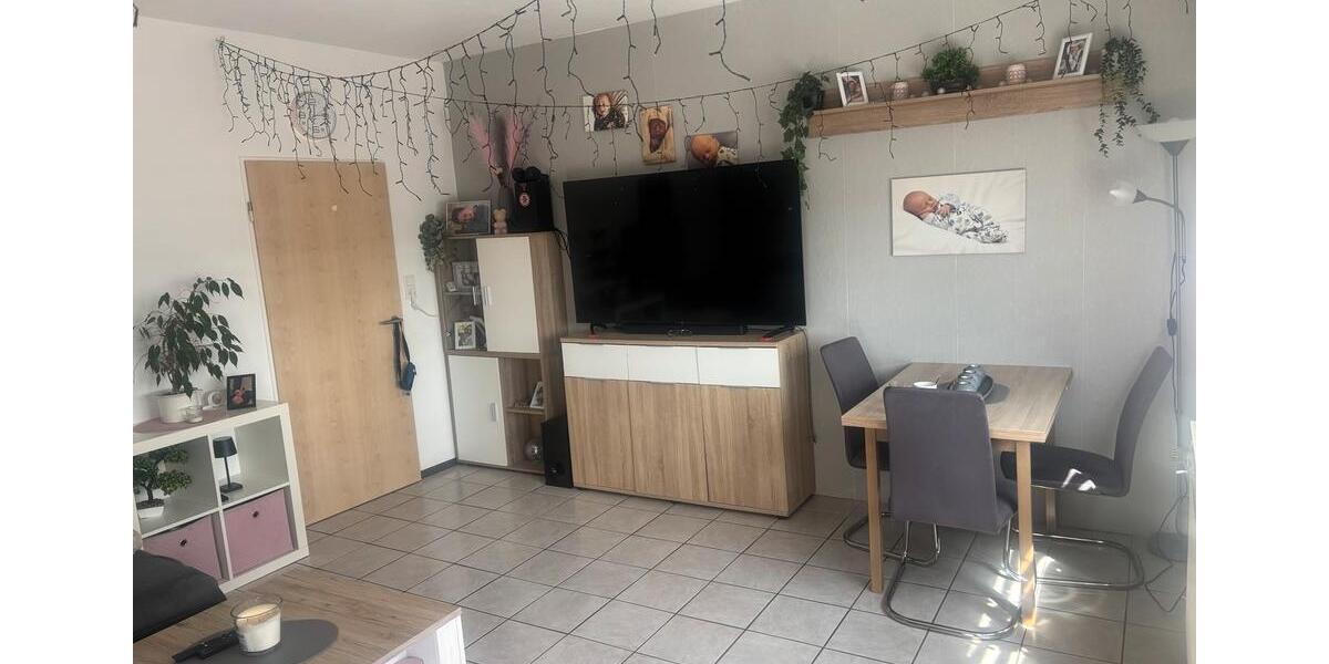 Dachgeschoßwohnung Langenselbold - 3 Zimmer, 76 m&sup2;, 700&euro; | Angebot:26318580