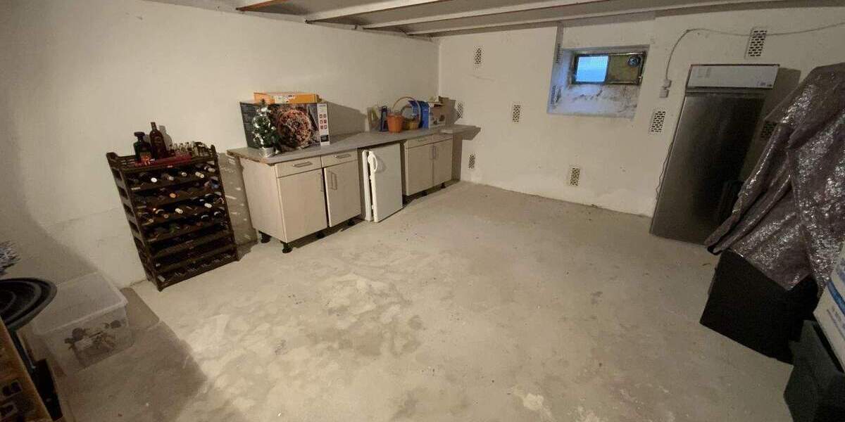 Etagenwohnung Maxhütte-Haidhof Maxhütte - 4 Zimmer, 106 m&sup2;, 219.000&euro; | Angebot:25674604