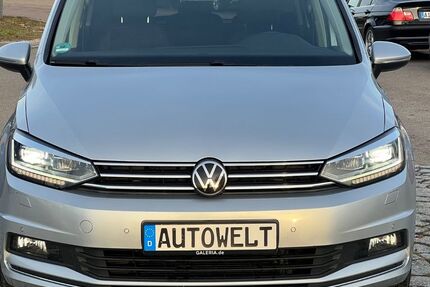 VW Touran 141.899 km 19.499 &euro; Freienried 86495