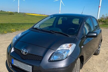 Toyota Yaris 78.000 km 3.650 &euro; Bechhofen 66894