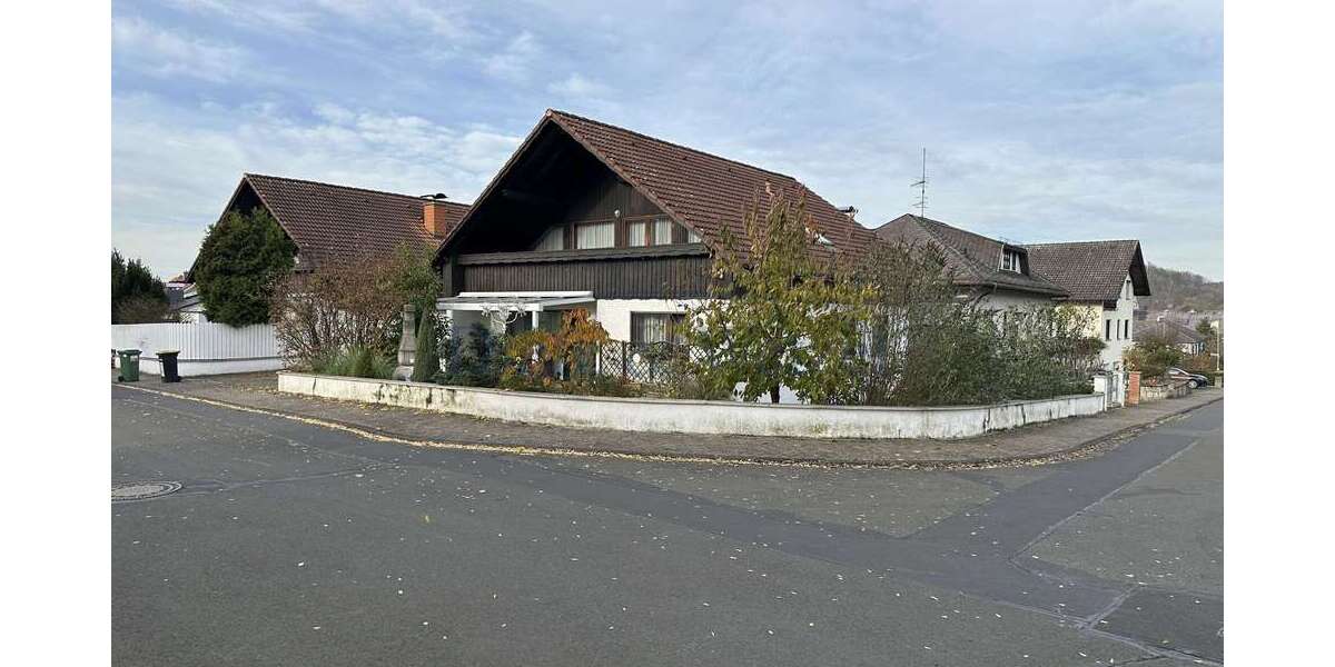 Haus zum Kaufen in Buseck Großen-Buseck 479.000 € 141.44 m² 5 zimmer