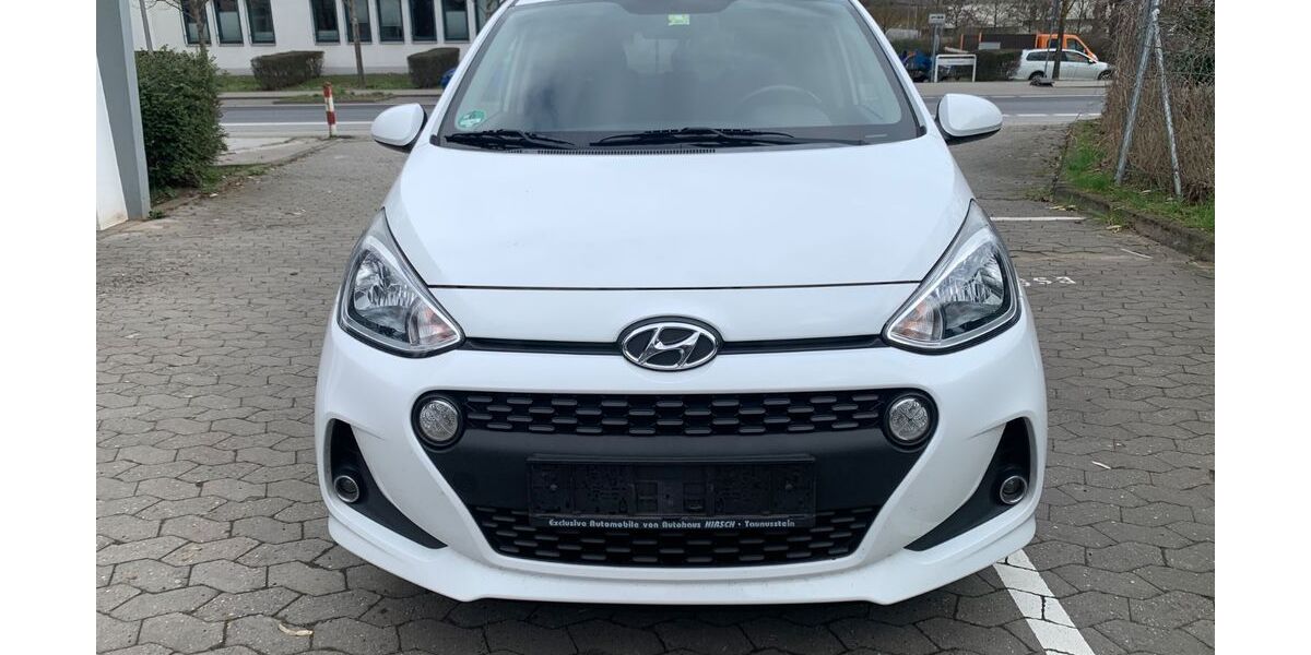 Hyundai i10 140.909 km 5.499 &euro; Mainz-Kastel 55252
