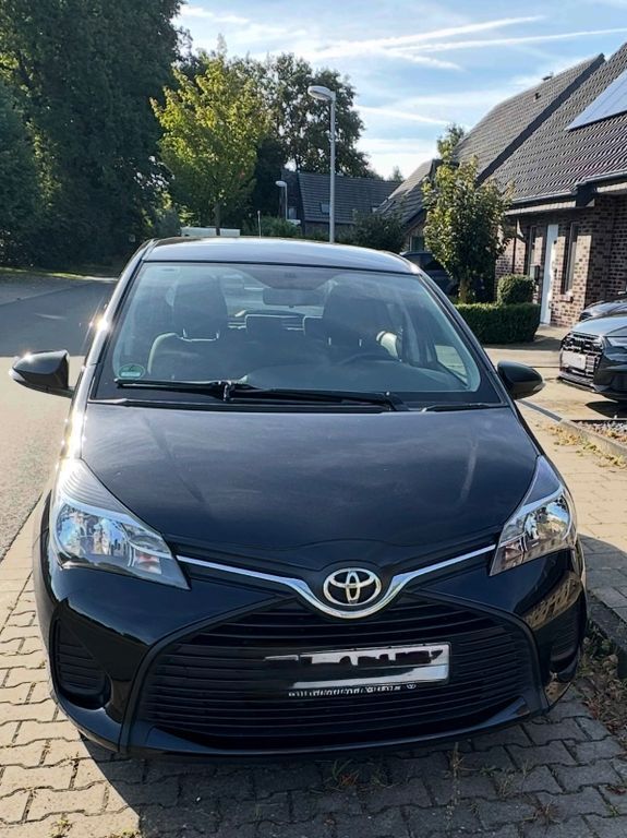 Yaris