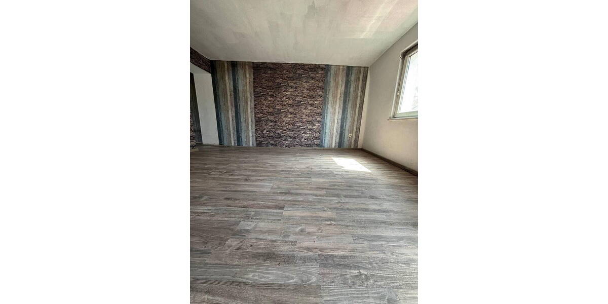 Mehrfamilienhaus, Wohnhaus Zörbig Mößlitz - 1 Zimmer, 294 m&sup2;, 1.200&euro; | Angebot:26257550