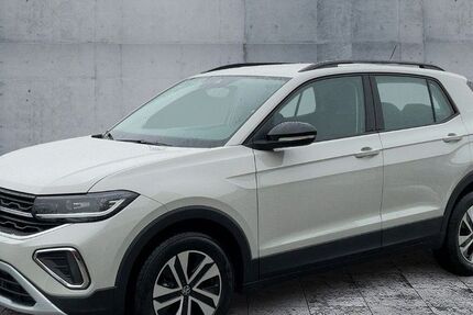 VW T-Cross 6.807 km 25.870 &euro; Bayreuth 95448
