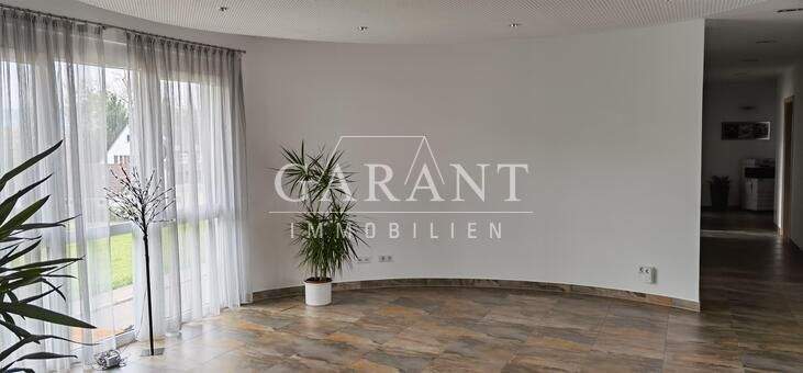 Gebäude für Produktion, Werkstätten, Lager - NEUWERTIG - zimmer