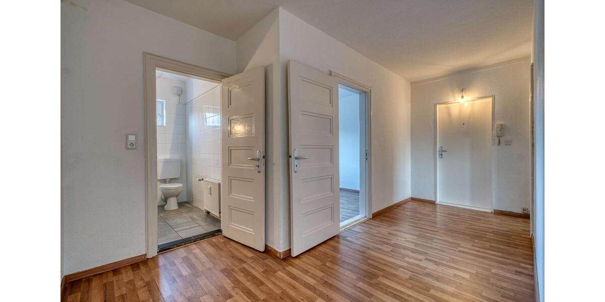 Etagenwohnung Delmenhorst - 3 Zimmer, 91 m&sup2;, 760&euro; | Angebot:24990015