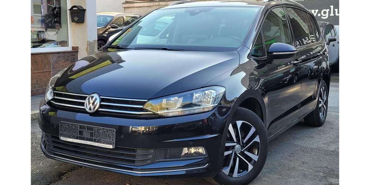 VW Touran 112.000 km 21.990 &euro; Essen 45144
