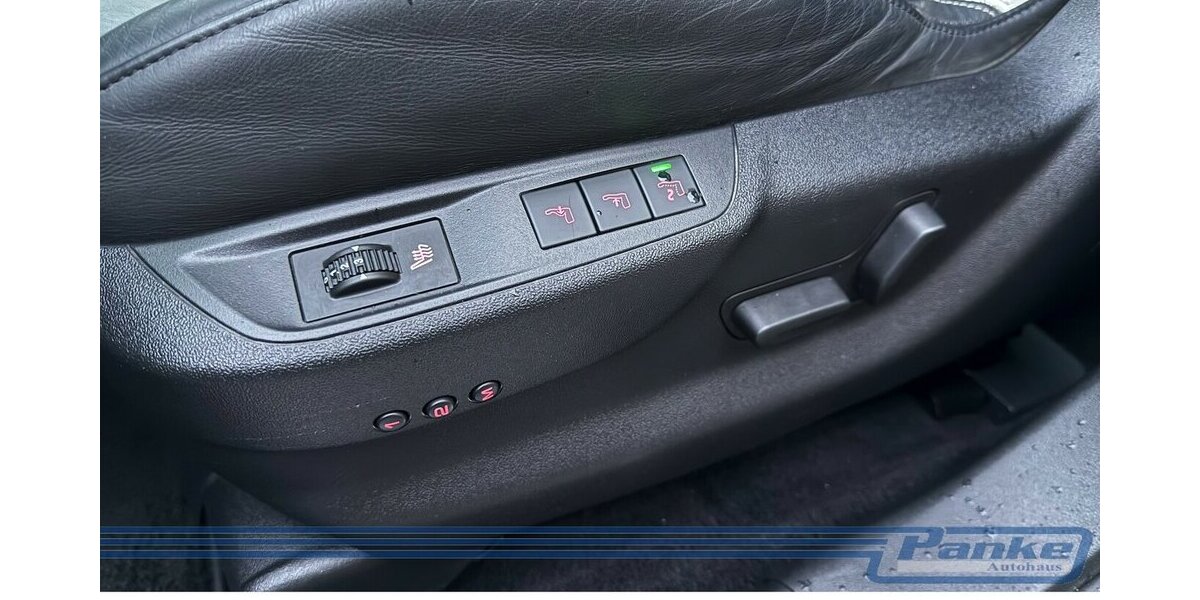 DS Automobiles DS5 2.0 BlueHDi 180 EAT*HeadUp*Memo*Pano*NAV* 121.593 km 11.280 &euro; Berlin 13187