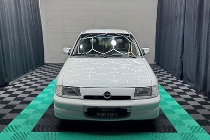 Opel Astra 200.000 km 7.987 &euro; Bietigheim-Bissingen 74321