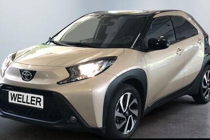 Toyota Aygo (X) 38.100 km 14.970 &euro; Dortmund 44143