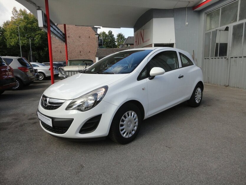 Opel Corsa Selection Klima Kette+TÜV neu S.heft 179.000 km 3.790 € Neuss 41462