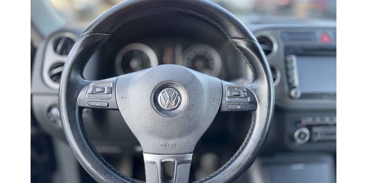 VW Tiguan Sport & Style / Allrad/ Automatik / Leder 195.000 km 8.900 € Mönchengladbach 41066