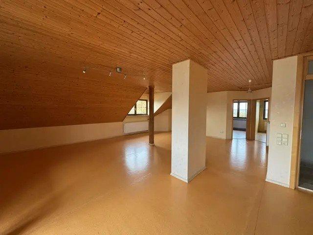 Einfamilienhaus Dettelbach - 8 Zimmer, 266 m&sup2;, 550.000&euro; | Angebot:26395311