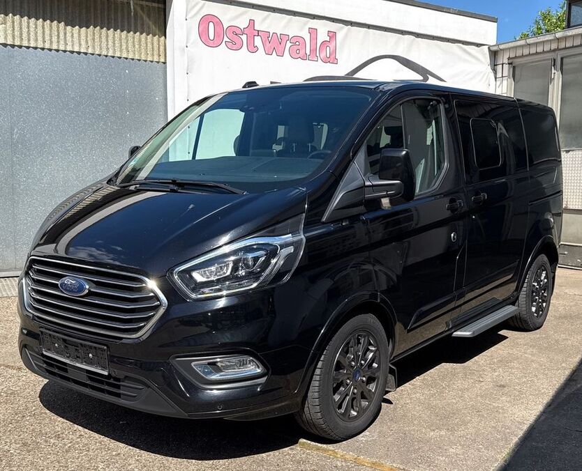Ford Tourneo Custom 239.000 km 22.550 € Köln 51065