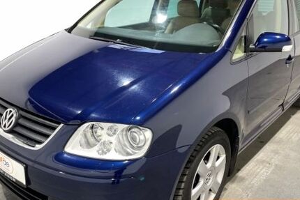VW Touran 195.000 km 2.950 &euro; Norderstedt 22848