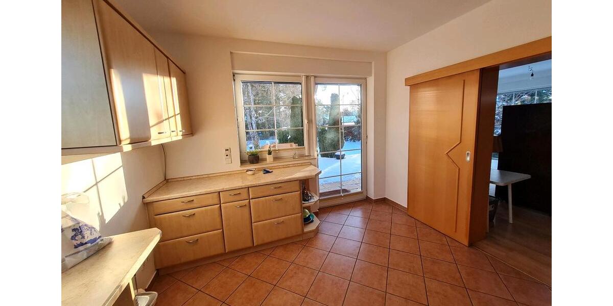 3.5 Zimmer-Wohnung (Hochparterre) oder ganzes Haus 3.5 zimmer