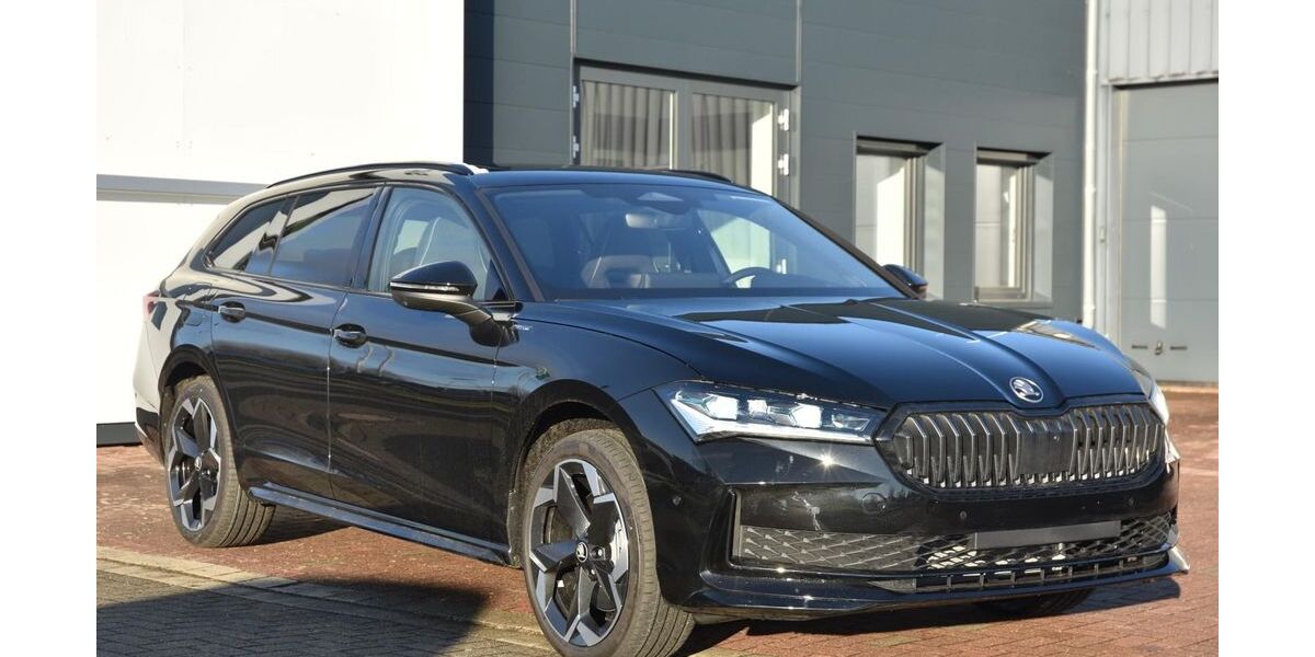 Skoda Superb 5.000 km 49.990 &euro; Aschersleben 06449